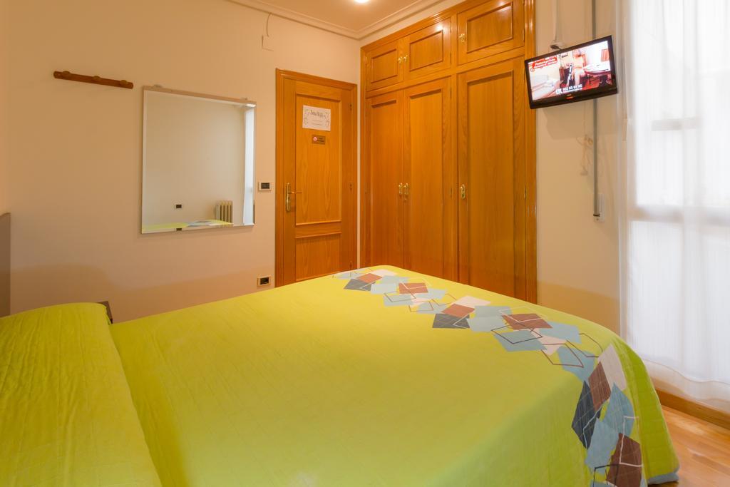 Pension Logrono Phòng bức ảnh